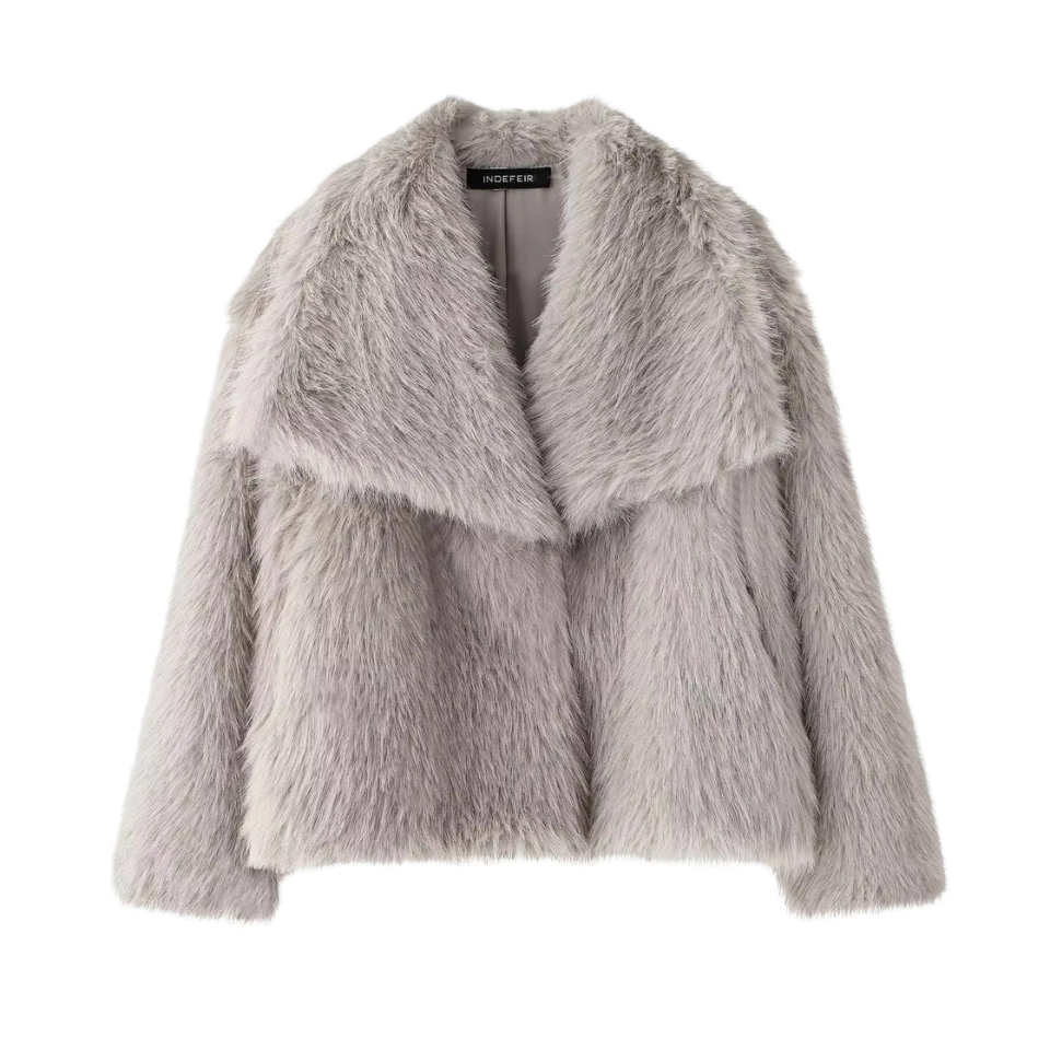 VALÉRIA Faux Fur Coat