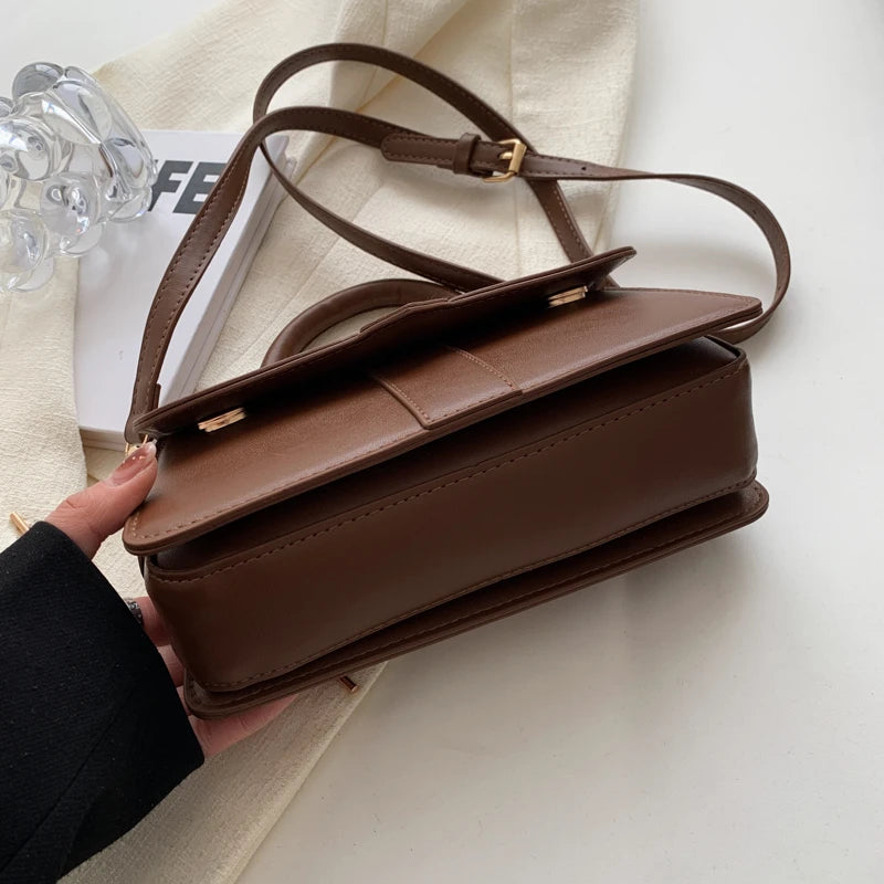 MONTAIGNE Petite Handbag