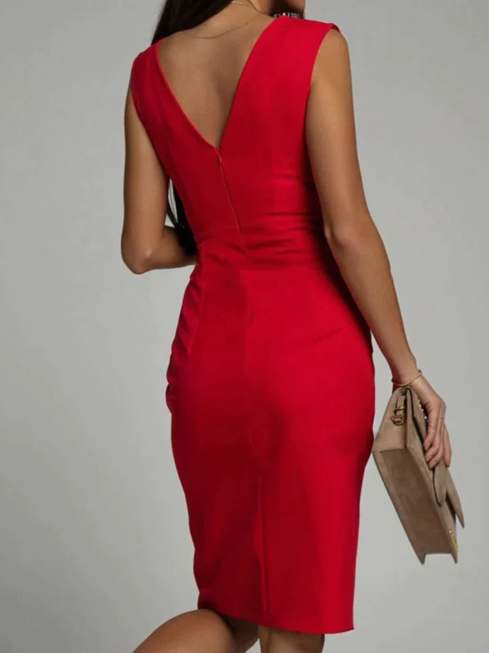 The Melrose Midi — Sharp Lines, Soft Power.
