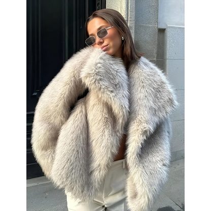 VALÉRIA Faux Fur Coat
