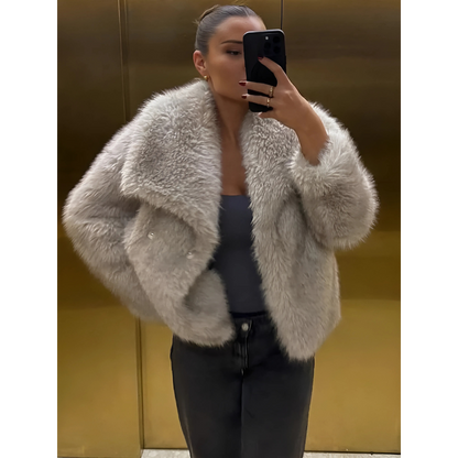 VALÉRIA Faux Fur Coat